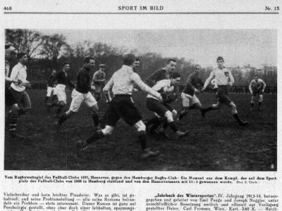 Historische Spielszene eines Rugbyspiels aus dem Jahr 1913 zwischen Hamburg und Hannover